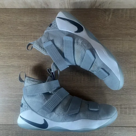 NIKE LEBRON JAMES ZOOM 943-155-002 SIZE 10.5 HIGH TOP SNEAKERS GREY - Picture 12 of 16